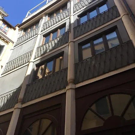 On The Roofs To Piazza San Marco - *