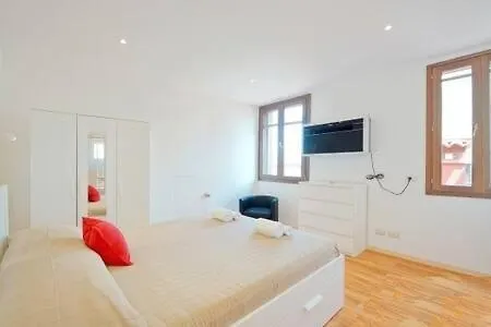 On The Roofs To Piazza San Marco - *